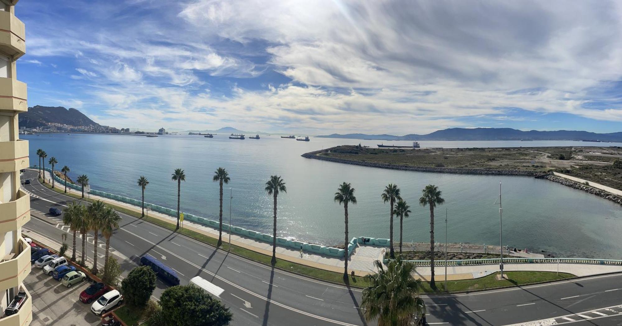 Апартаменты Vistas Roca Mar Ла-Линеа-де-ла-Консепсьон Экстерьер фото